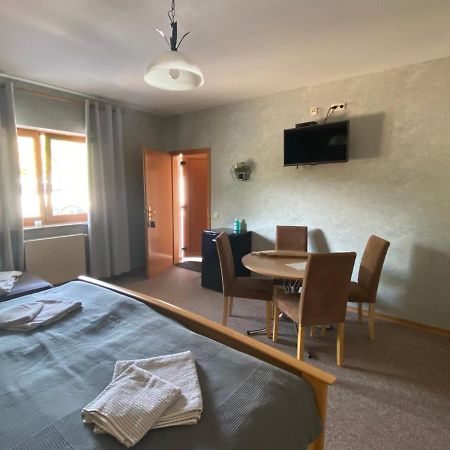 Rooms4Ring Privatzimmer Am Nurburgring Quiddelbach Esterno foto